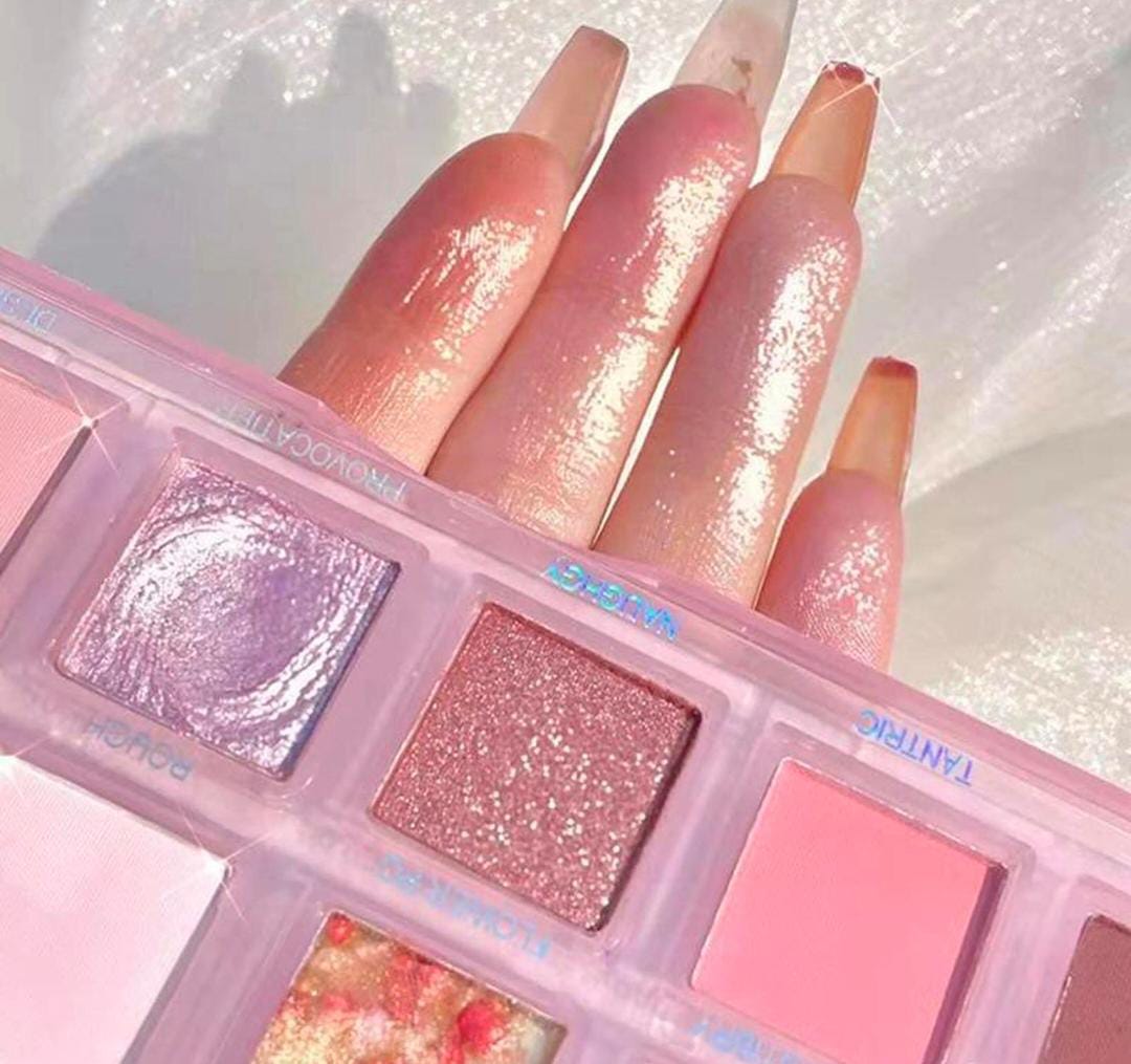 Mucin Rose Quartz Eyeshadow Palette