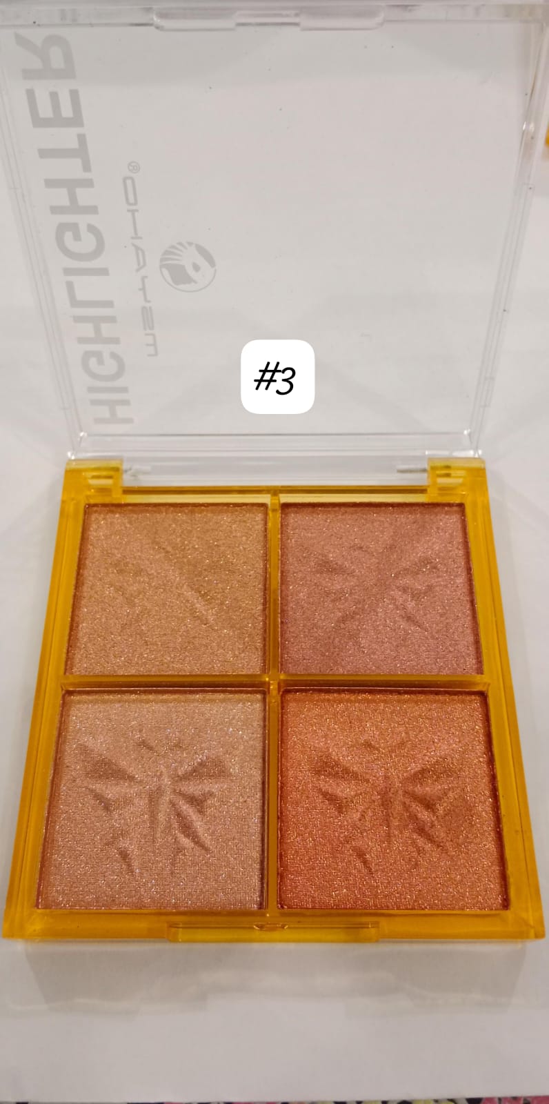 MEYAHO 4-Shade Highlighter Palette
