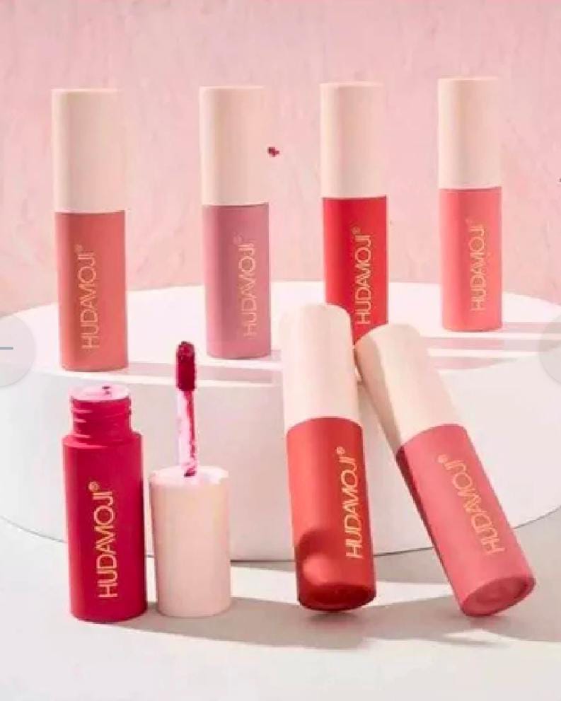 12 rich, velvety shades