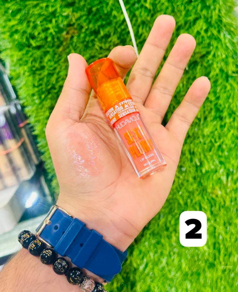 HUDA Muji Sexy Plump Lip Gloss