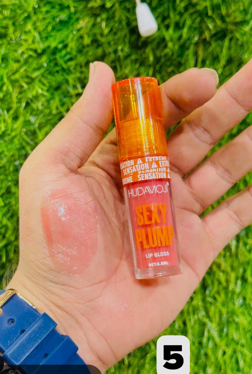 HUDA Muji Sexy Plump Lip Gloss